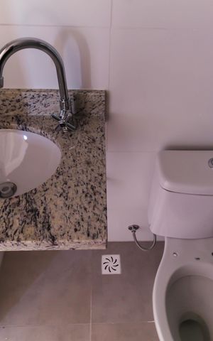 Apartamento para alugar com 40m², 2 quartos e sem vaga Apartamento para alugar com 40m², 2 quartos e sem vagaBanheiro