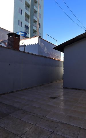 Casa à venda com 164m², 3 quartos e 2 vagasQuintal