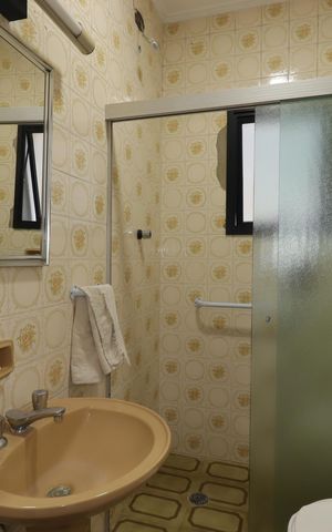 Casa à venda com 164m², 3 quartos e 2 vagasBanheiro Social