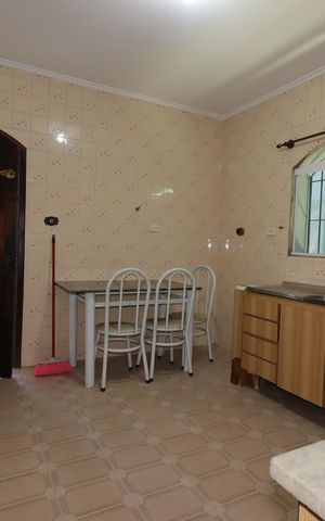 Casa à venda com 164m², 3 quartos e 2 vagasQuintal