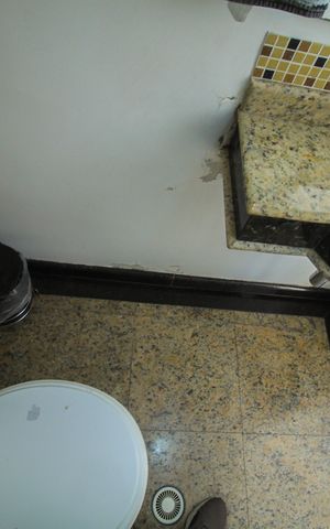 Casa de condomínio à venda com 200m², 3 quartos e 4 vagas