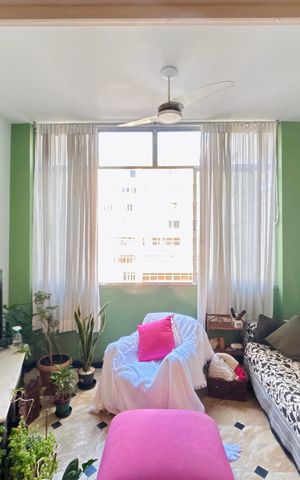 Apartamento para alugar com 200m², 3 quartos e sem vaga