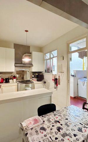 Apartamento para alugar com 200m², 3 quartos e sem vaga