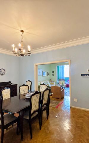 Apartamento para alugar com 200m², 3 quartos e sem vaga