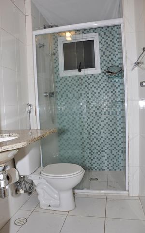 Apartamento à venda com 81m², 3 quartos e 1 vaga Apartamento à venda com 81m², 3 quartos e 1 vagaDetalhe - Banheiro Social