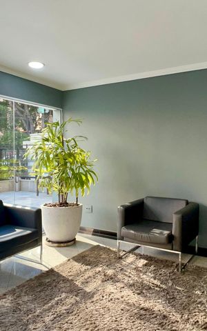 Apartamento para alugar com 80m², 2 quartos e 1 vagaHall de entrada