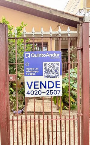 Casa à venda com 110m², 5 quartos e 2 vagas Casa à venda com 110m², 5 quartos e 2 vagasPlaca