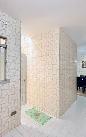 Casa à venda com 110m², 5 quartos e 2 vagas Casa à venda com 110m², 5 quartos e 2 vagasCozinha