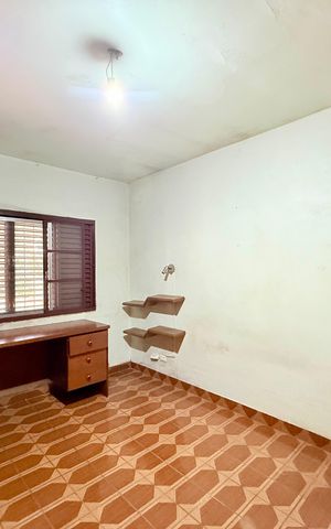 Casa à venda com 110m², 5 quartos e 2 vagas Casa à venda com 110m², 5 quartos e 2 vagasQuarto 1