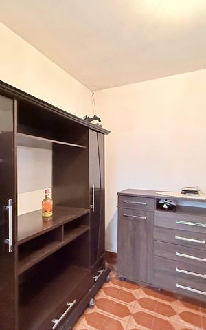 Casa à venda com 110m², 5 quartos e 2 vagas Casa à venda com 110m², 5 quartos e 2 vagasQuarto 2