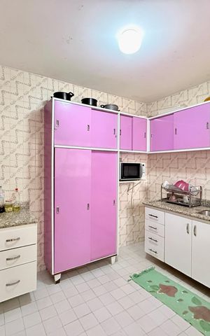 Casa à venda com 110m², 5 quartos e 2 vagas Casa à venda com 110m², 5 quartos e 2 vagasCozinha