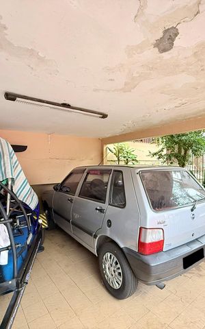 Casa à venda com 110m², 5 quartos e 2 vagas Casa à venda com 110m², 5 quartos e 2 vagasGaragem