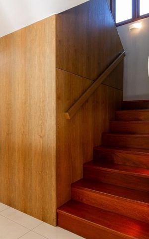 Casa à venda com 425m², 4 quartos e 4 vagas