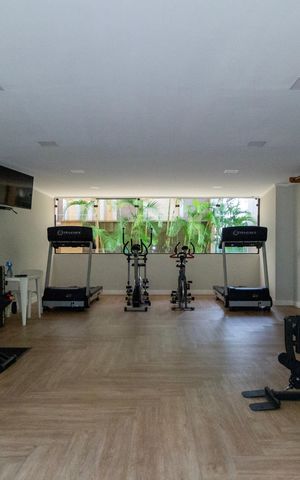 Apartamento à venda com 134m², 3 quartos e 1 vaga Apartamento à venda com 134m², 3 quartos e 1 vagaAcademia