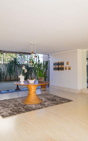 Apartamento à venda com 134m², 3 quartos e 1 vaga Apartamento à venda com 134m², 3 quartos e 1 vagaHall social