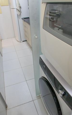 Apartamento à venda com 57m², 2 quartos e 1 vagaÁrea de Serviço