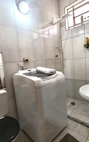 Studio à venda com 30m², 1 quarto e sem vaga Studio à venda com 30m², 1 quarto e sem vagaBanheiro