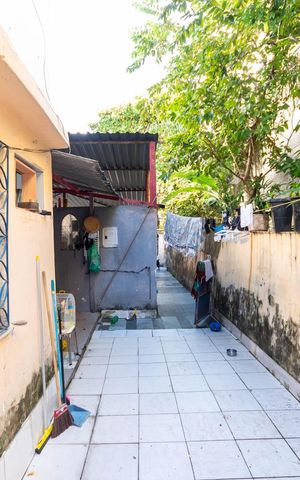 Casa à venda com 250m², 2 quartos e 4 vagasQuintal