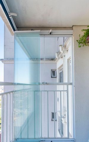 Apartamento à venda com 51m², 2 quartos e 1 vaga Apartamento à venda com 51m², 2 quartos e 1 vagaVaranda da Sala