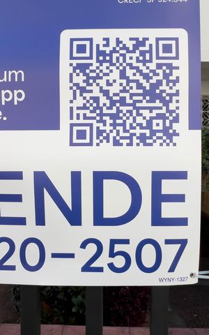 Casa à venda com 300m², 3 quartos e 2 vagas Casa à venda com 300m², 3 quartos e 2 vagasPlaca WYNY-1327