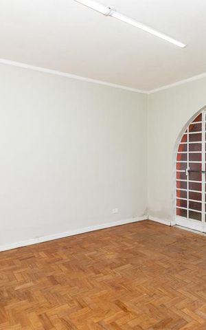 Casa para alugar com 300m², 4 quartos e 1 vaga Casa para alugar com 300m², 4 quartos e 1 vagaSala 2 ambientes