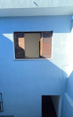 Casa à venda com 120m², 5 quartos e 2 vagas Casa à venda com 120m², 5 quartos e 2 vagasEdícula - Quarto