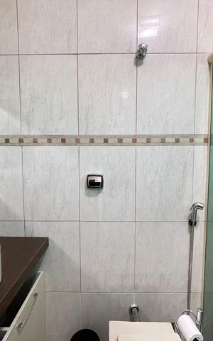 Casa à venda com 120m², 5 quartos e 2 vagas Casa à venda com 120m², 5 quartos e 2 vagasBanheiro 1