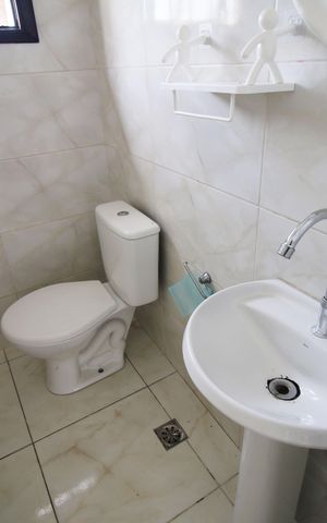 Casa para alugar com 84m², 2 quartos e 1 vagaBanheiro 2