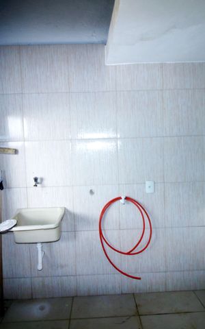 Casa para alugar com 84m², 2 quartos e 1 vagaÁrea de Serviço