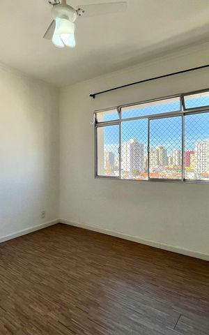 Apartamento à venda com 76m², 2 quartos e 1 vagaQuarto 2