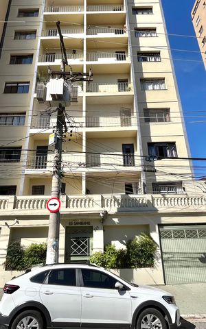 Apartamento à venda com 76m², 2 quartos e 1 vagaFachada