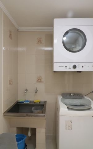Casa à venda com 350m², 3 quartos e 2 vagasÁrea de Serviço