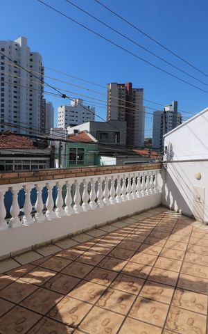 Casa à venda com 350m², 3 quartos e 2 vagasVaranda