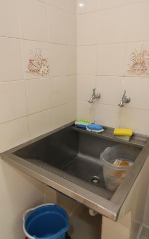 Casa à venda com 350m², 3 quartos e 2 vagasÁrea de Serviço