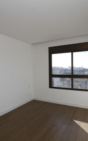 Apartamento à venda com 363m², 4 quartos e 4 vagasQuarto 4 - Suíte