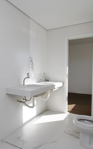 Apartamento à venda com 363m², 4 quartos e 4 vagasBanheiro da Suíte 4