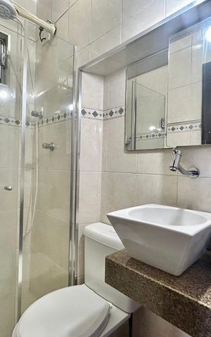 Apartamento à venda com 54m², 2 quartos e sem vaga Apartamento à venda com 54m², 2 quartos e sem vagaBanheiro