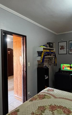 Casa à venda com 118m², 4 quartos e 4 vagas Casa à venda com 118m², 4 quartos e 4 vagasSuite