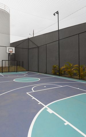 Casa de condomínio à venda com 80m², 2 quartos e 2 vagas Casa de condomínio à venda com 80m², 2 quartos e 2 vagasÁrea comum - Quadra Poliesportiva