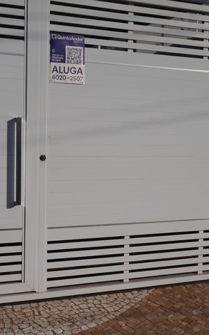 Casa para alugar com 115m², 3 quartos e 2 vagasFachada Plaquinha KJFK - 268