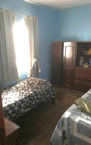 Casa à venda com 360m², 3 quartos e 1 vaga Casa à venda com 360m², 3 quartos e 1 vagaQuarto