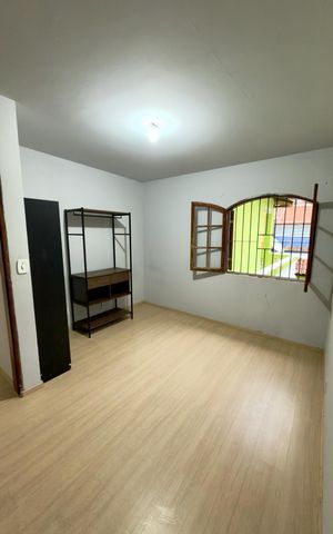 Casa à venda com 315m², 3 quartos e 8 vagas Casa à venda com 315m², 3 quartos e 8 vagasQuarto