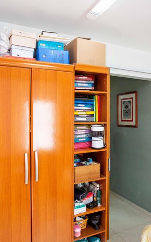 Casa à venda com 249m², 5 quartos e 4 vagasQuarto 2 Casa 2