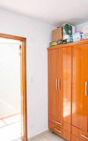 Casa à venda com 249m², 5 quartos e 4 vagasQuarto 2 Casa 2