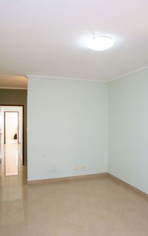 Casa à venda com 249m², 5 quartos e 4 vagasSala de TV