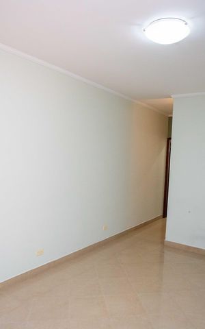 Casa à venda com 249m², 5 quartos e 4 vagasSala de TV