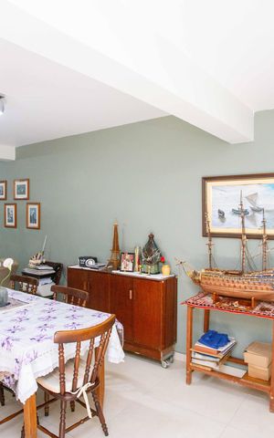 Casa à venda com 249m², 5 quartos e 4 vagasSala de TV Casa 2