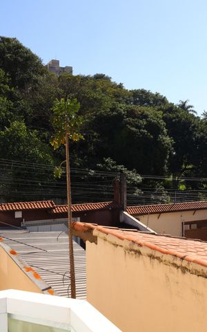 Casa de condomínio para alugar com 68m², 2 quartos e 2 vagasSacada