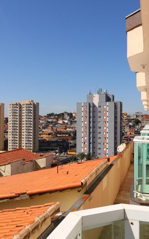 Casa de condomínio para alugar com 68m², 2 quartos e 2 vagasSacada
