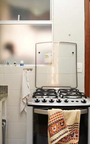 Apartamento à venda com 98m², 3 quartos e 2 vagas Apartamento à venda com 98m², 3 quartos e 2 vagasCozinha